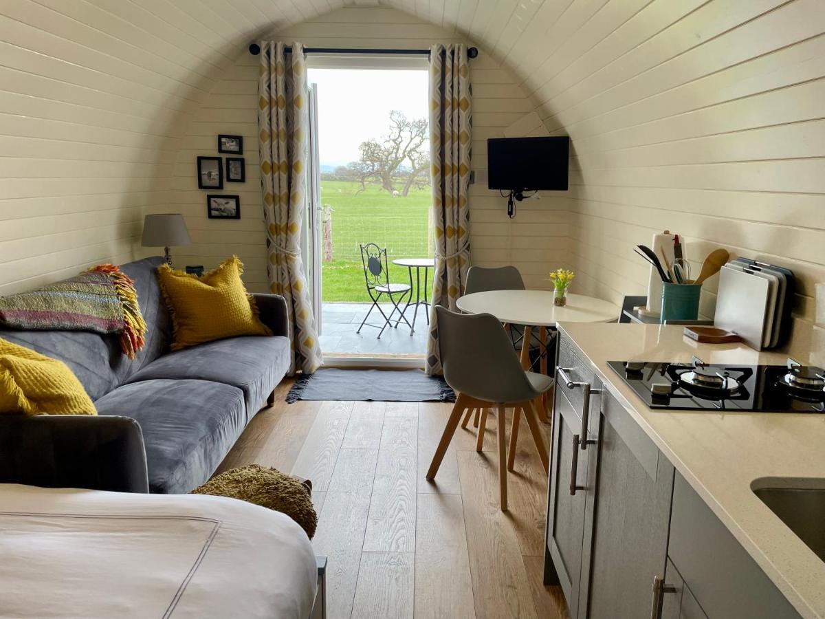 Abbey Farm Luxury Glamping Hotel Rhuddlan Exterior foto
