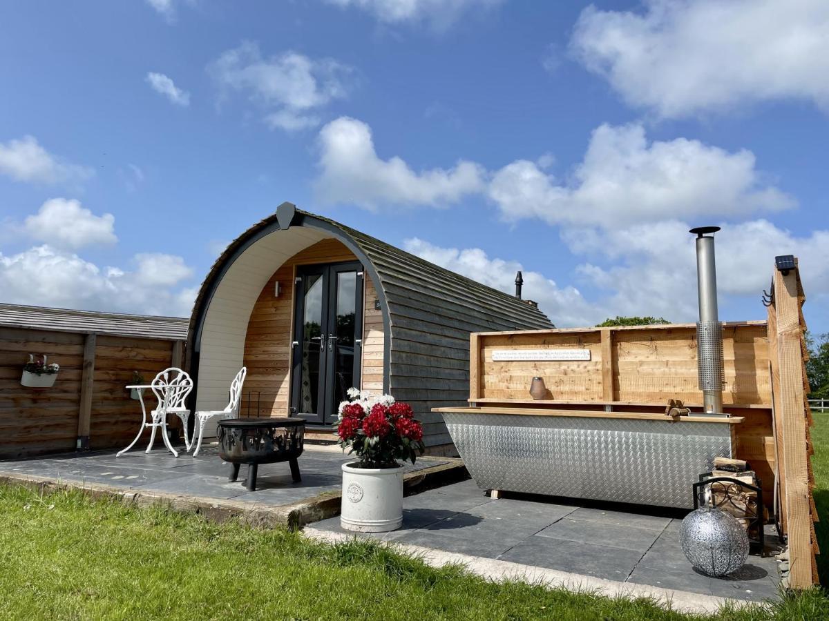 Abbey Farm Luxury Glamping Hotel Rhuddlan Exterior foto